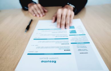 Resume writing tips for freshers and professionals